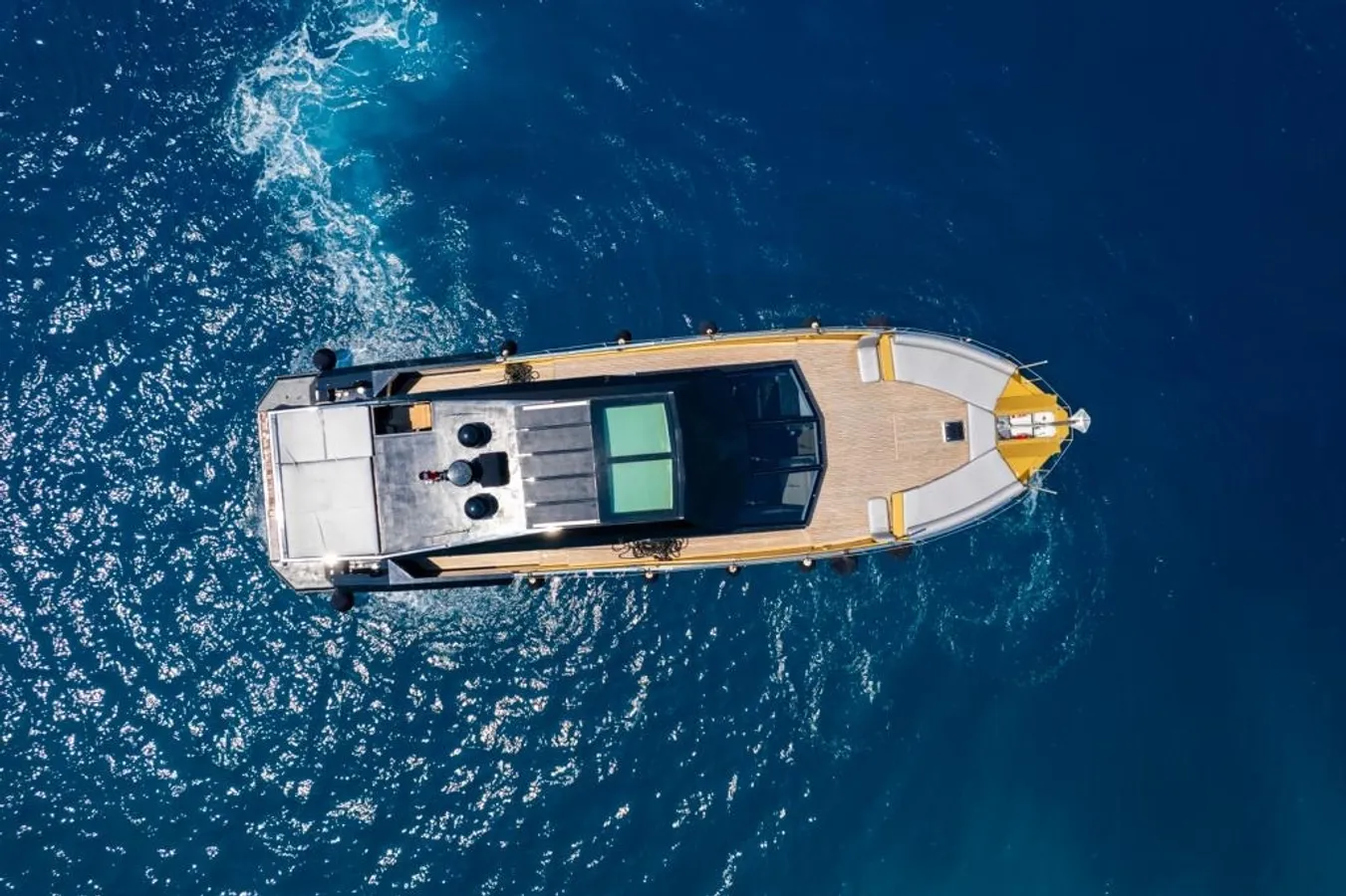 Motoryat 21 Metre 3 Kabin